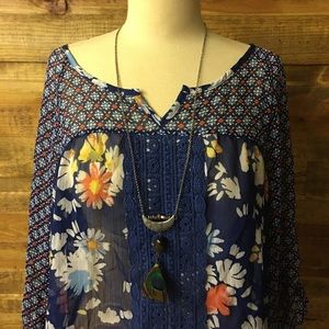 Wallflower Boho floral blouse embroidered Medium
